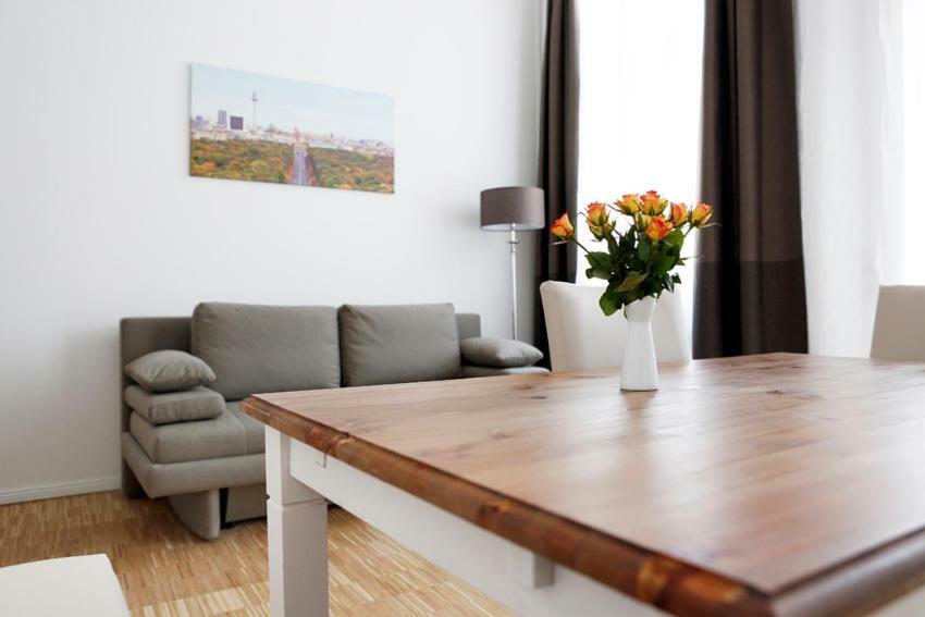 Sc 03 By Rockchair Apartments L Superhost Status L 2 Bedrooms Boxspringbeds Balcony Elevator - Cozy Family & Business Flair Welcomes You! Berlín Exterior foto